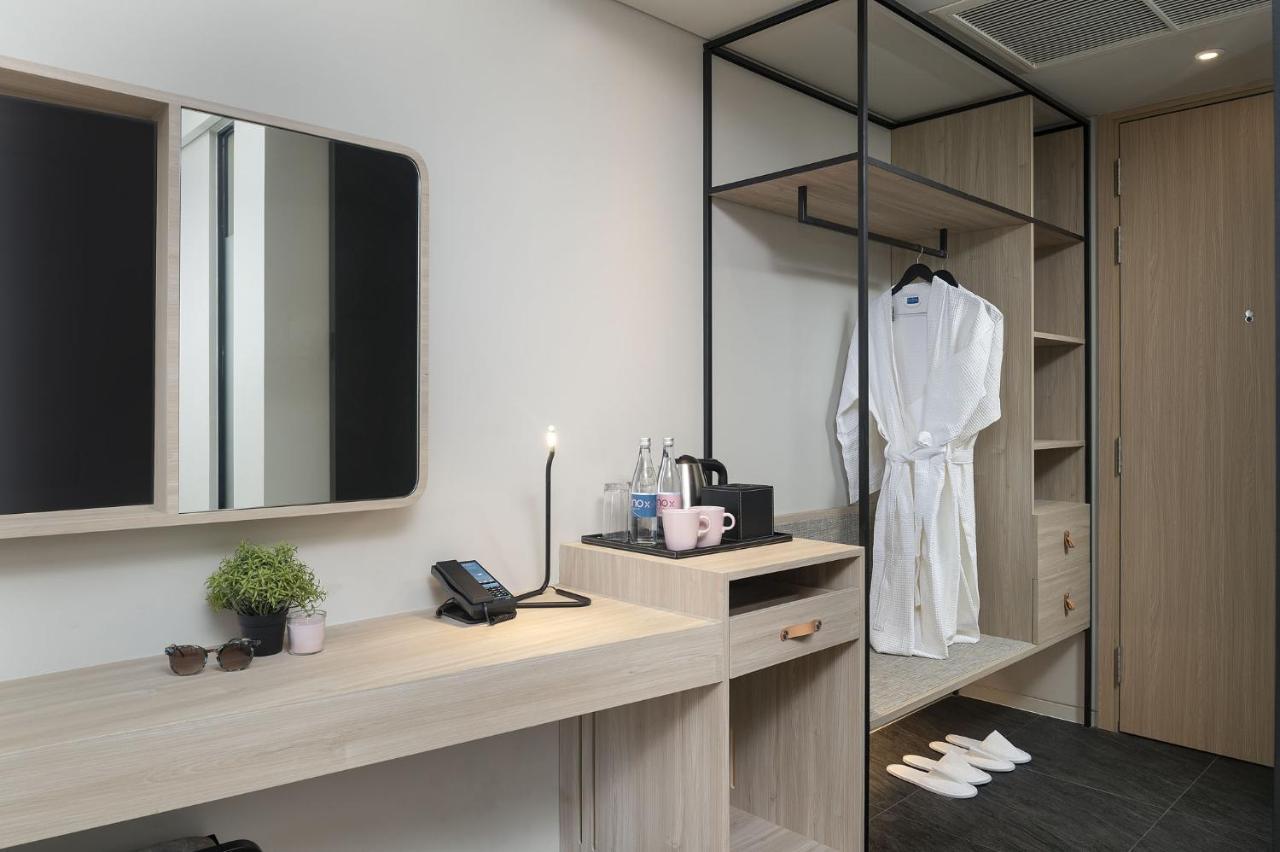Jonox Phuket Karon Hotel Eksteriør bilde