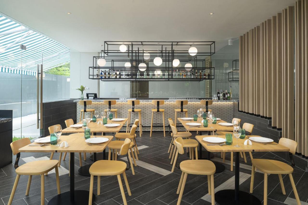 Jonox Phuket Karon Hotel Eksteriør bilde